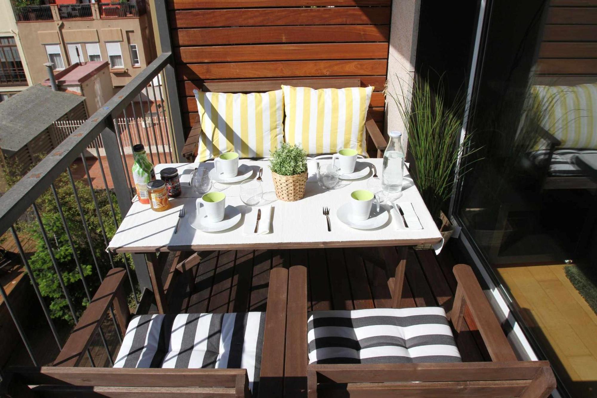 Passeig De Gracia Sun Apartament Balcony / 2 Bedrooms — Photos 3